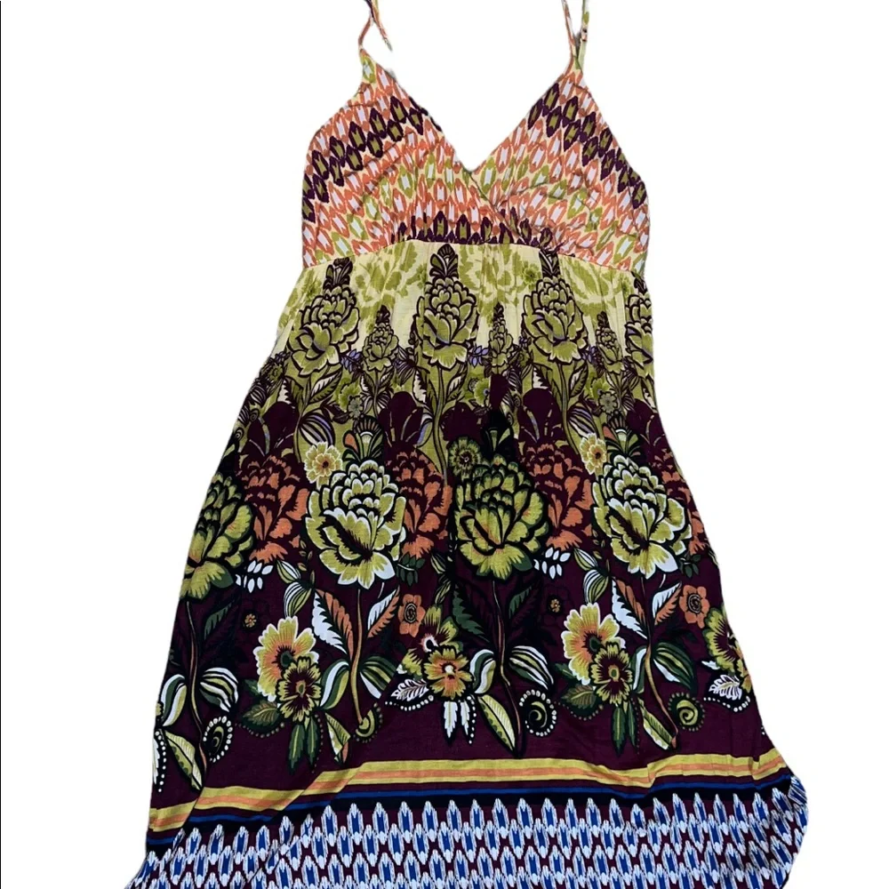 Pinkerton Sundress. Size Medium. Top has bra pads. - Picture 3 of 5